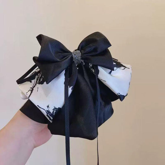 Midnight Monochrome Luxe Bow Claw