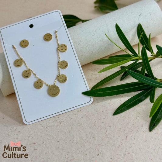 Mimi’s Golden Smiley Pendant Set 😊