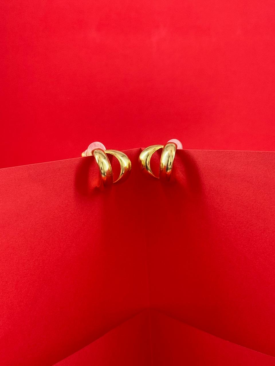 Golden Bold Hoop Earrings